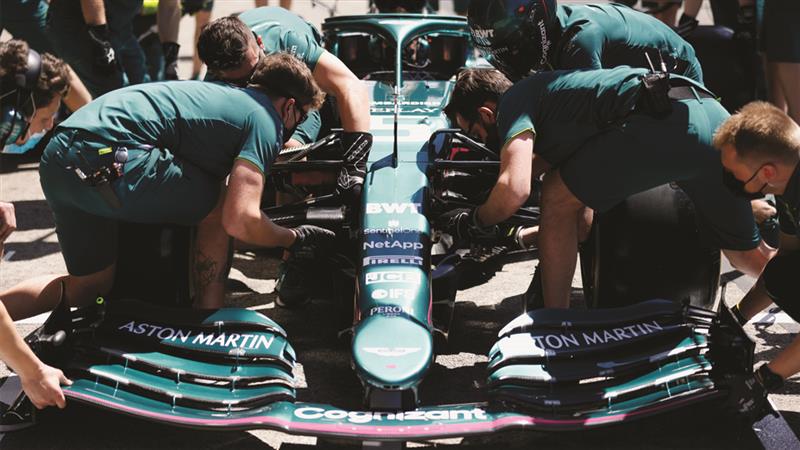 Aston Martin Cognizant F1 车队
