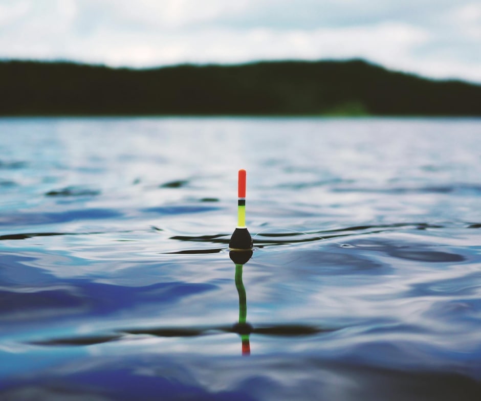 liquid dtector floating in middle of lake