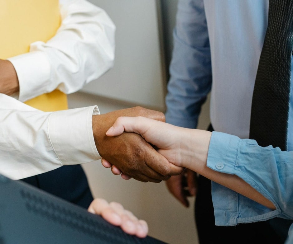 Hand shaking picture