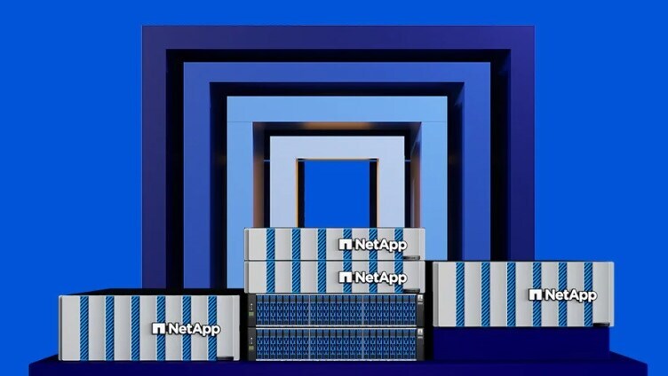 Logo NetApp con dispositivi di storage