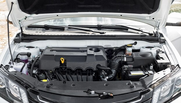 vano motore dell'auto